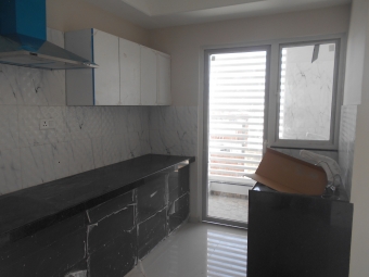 3 BHK Apartment / Flat for Sale in Sikar Road, Jaipur