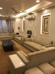 5 BHK Villa / House for Sale in Sushant Lok, Gurgaon