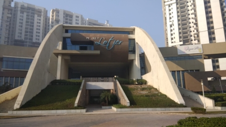 2 BHK Apartment / Flat for Sale in Jewar, Gautam Buddha Nagar