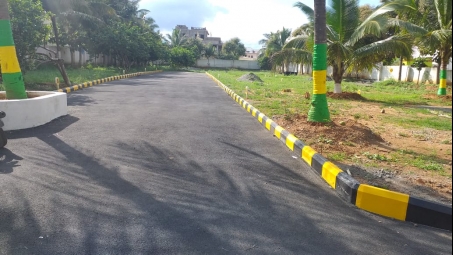 Residential Plot for Sale in Anekal-Hosur Road, Bangalore