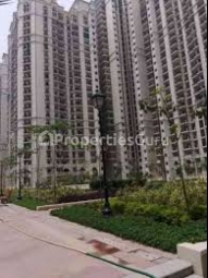 3 BHK Apartment / Flat for Sale in Moti Nagar, New Delhi