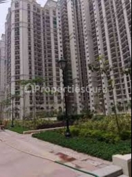 2 BHK Apartment / Flat for Sale in Moti Nagar, New Delhi
