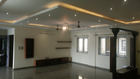 4 BHK Apartment / Flat for Rent in Bannerghatta Main Road, Bangalore