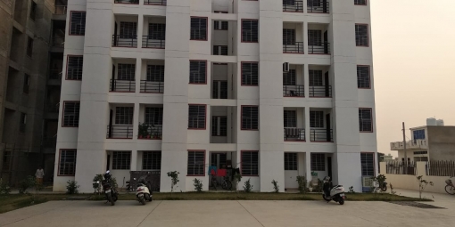 2 BHK Apartment / Flat for Sale in Kalwar Road, Jaipur