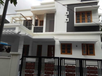 4 BHK Villa / House for Sale in Kalamassery, Ernakulam