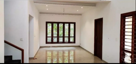4 BHK Villa / House for Sale in Edappally, Ernakulam