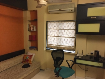 1 BHK Apartment / Flat for Sale in Bandra West, Mumbai