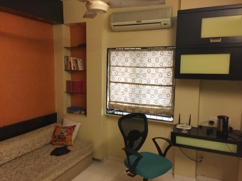 1 BHK Apartment / Flat for Sale in Bandra West, Mumbai