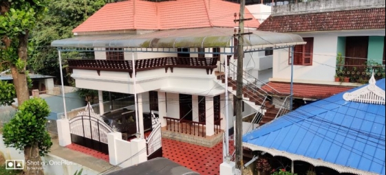 4 BHK Villa / House for Sale in Edappally, Ernakulam