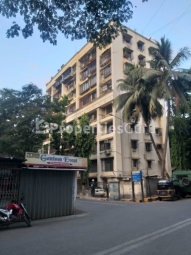 2 BHK Apartment / Flat for Sale in Andheri West, Mumbai