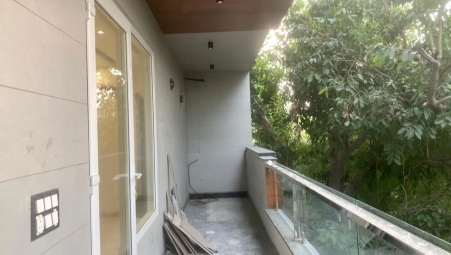 4 BHK Builder Floor for Sale in Paschim Vihar, New Delhi